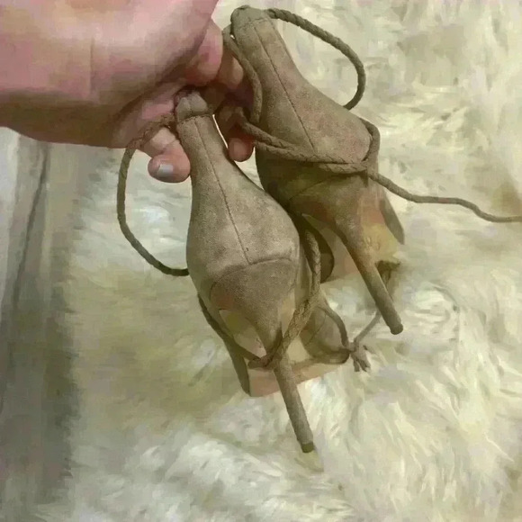 Joie Angelynn Pump tan beige pointed sided ankle heels sz 39.5 or 9-9.5 - Picture 6 of 7